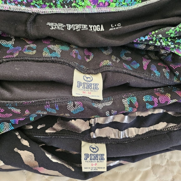 Victoria Secret Pink Yoga Pants - Picture 4 of 5
